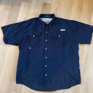 Columbia Men's Dark Blue Casual Button Down Shirt